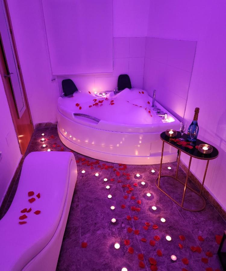 شقة Apartamento Love Jacuzzi كارتاخينه المظهر الخارجي الصورة
