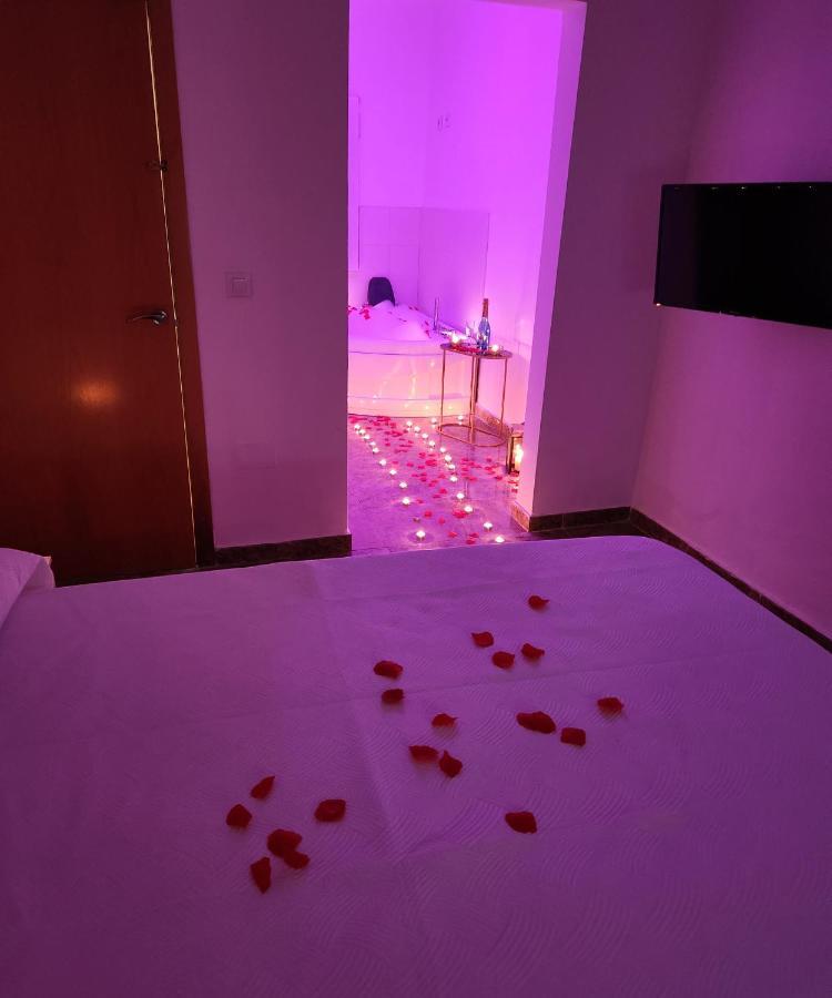 شقة Apartamento Love Jacuzzi كارتاخينه المظهر الخارجي الصورة